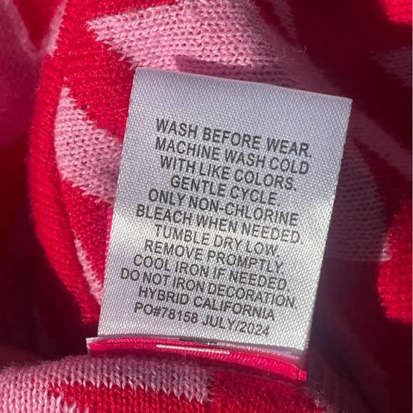 Disney Junior Minnie Mouse Pink and Red Sweater 2T - Picture 4 of 7